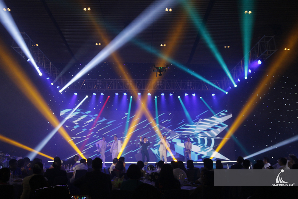 Cho thuê ánh sáng