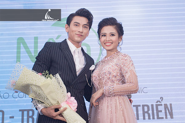 1499680872_vinh-danh-dai-ly-my-pham-nam-36