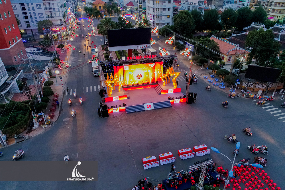 kỷ niệm 20 năm thành lập 