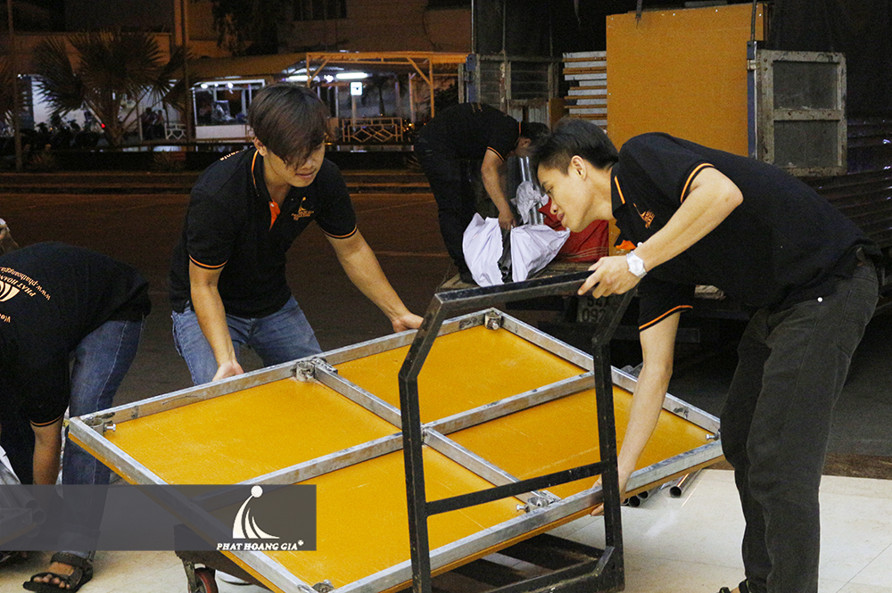 LUXURY COINSPACE 2017