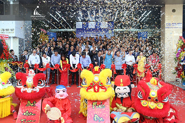 khánh thành thang long real