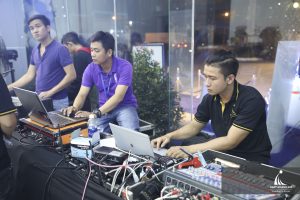 khai trương huynh đai á châu