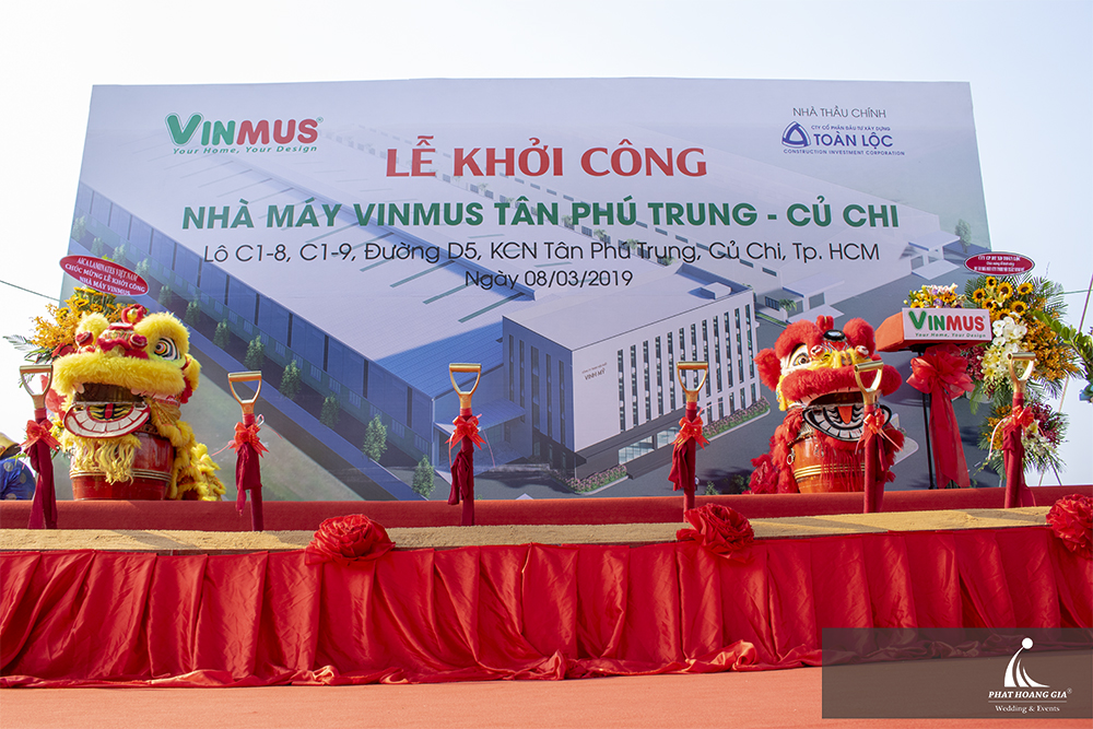 lễ khởi công nhà máy vinmus
