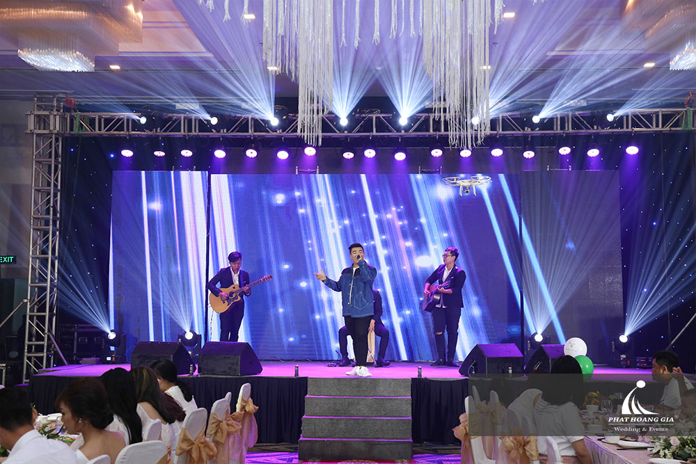 mỹ phẩm TT ra mắt nhà phân phối