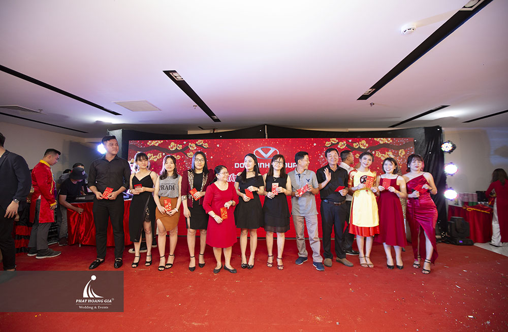 tất niên tập đoàn đô thành 2018