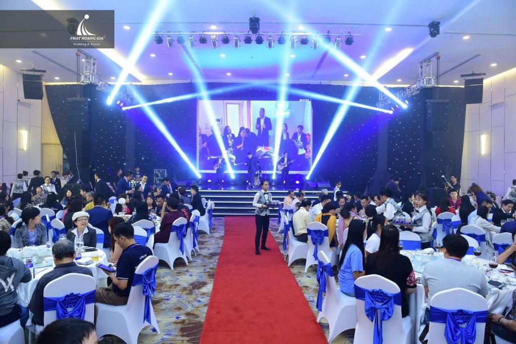 Tổ chức hội nghị